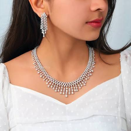 Minimalist Diamond Choker
